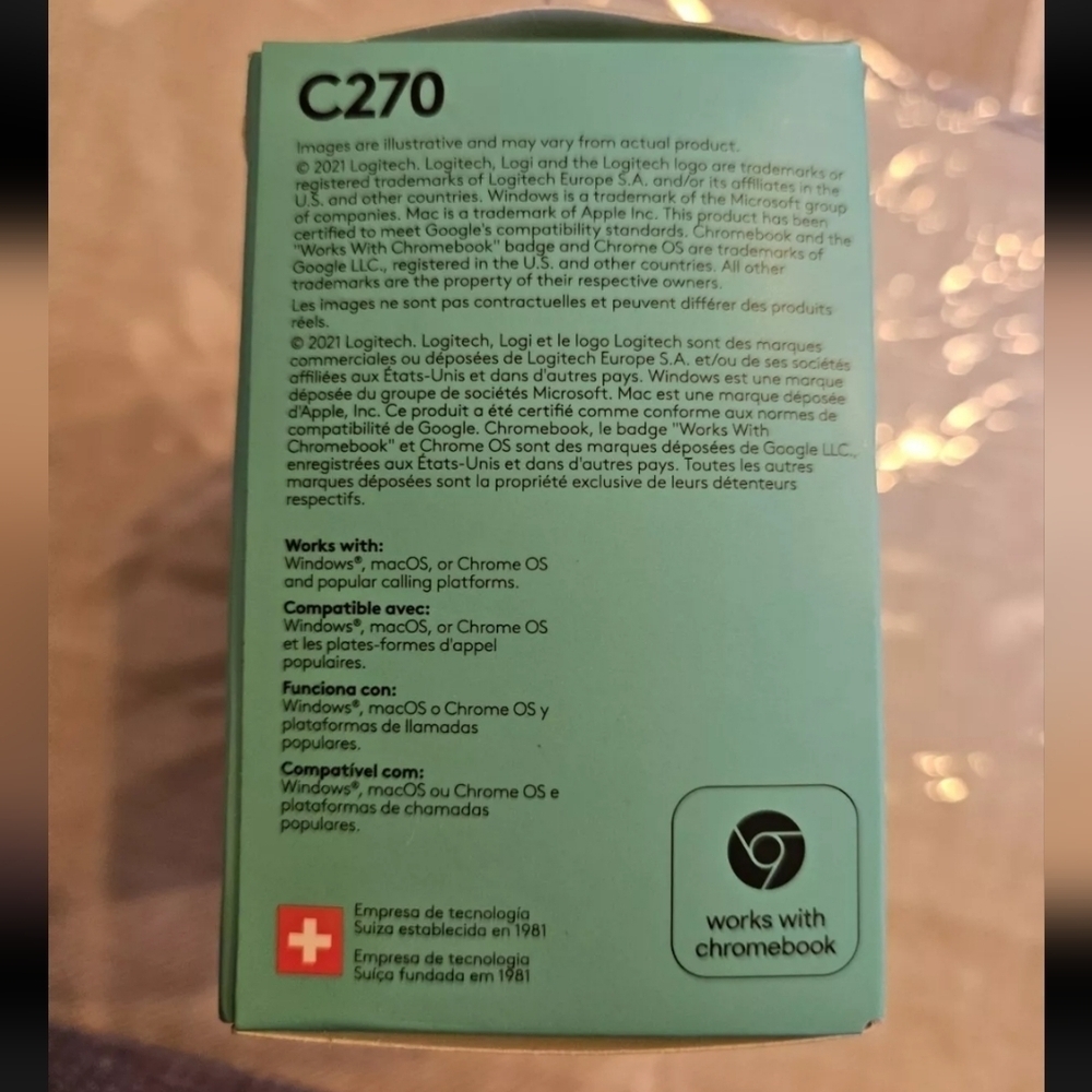 Logitech webcam HD C270 720p Built-in Mic New In Box Gray - Picture 3 of 5